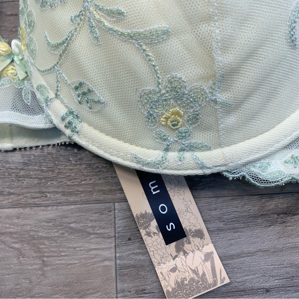 Soma Light Green Floral Lace Bra - Picture 3 of 12